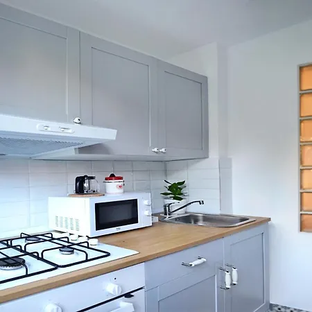 Studio Dristor Metro-station Apartment Bucharest